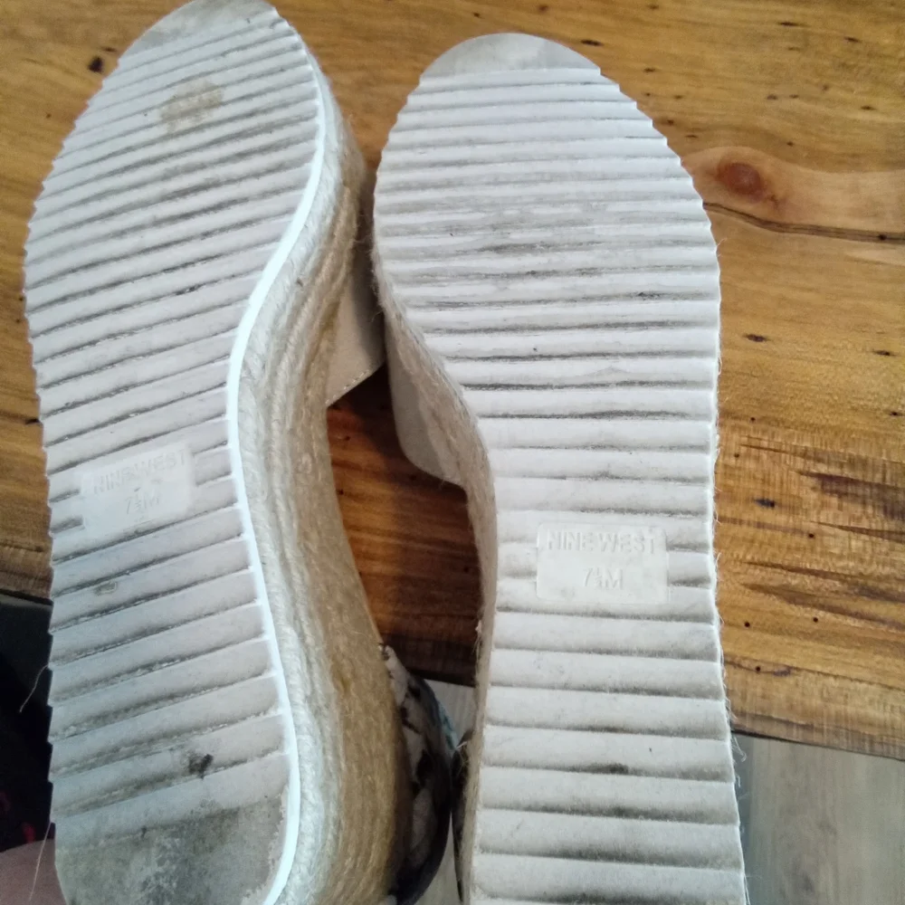Nine West Ariela Beige & Snakeskin Espadrille 2.5